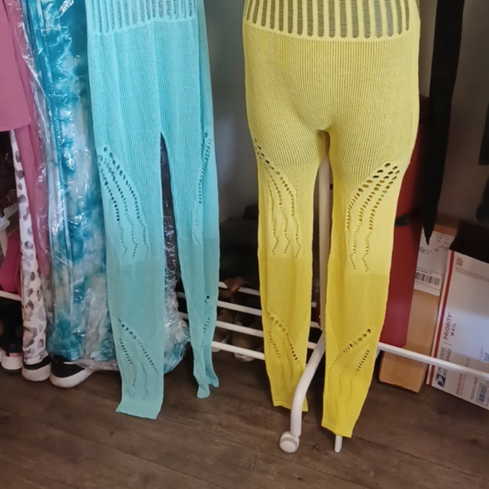 Crochet Women's Jumpsuit - Picture 7 of 11